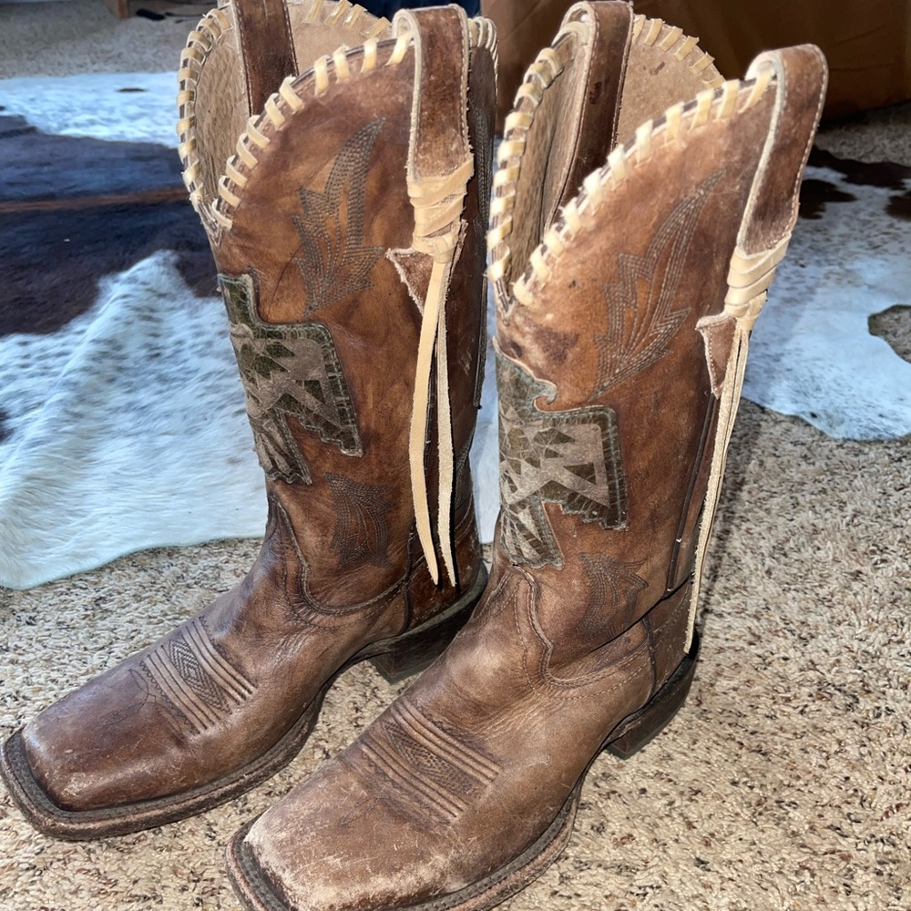 Ariat Pro Distressed Thunderbird Fringe Cowboy Boot